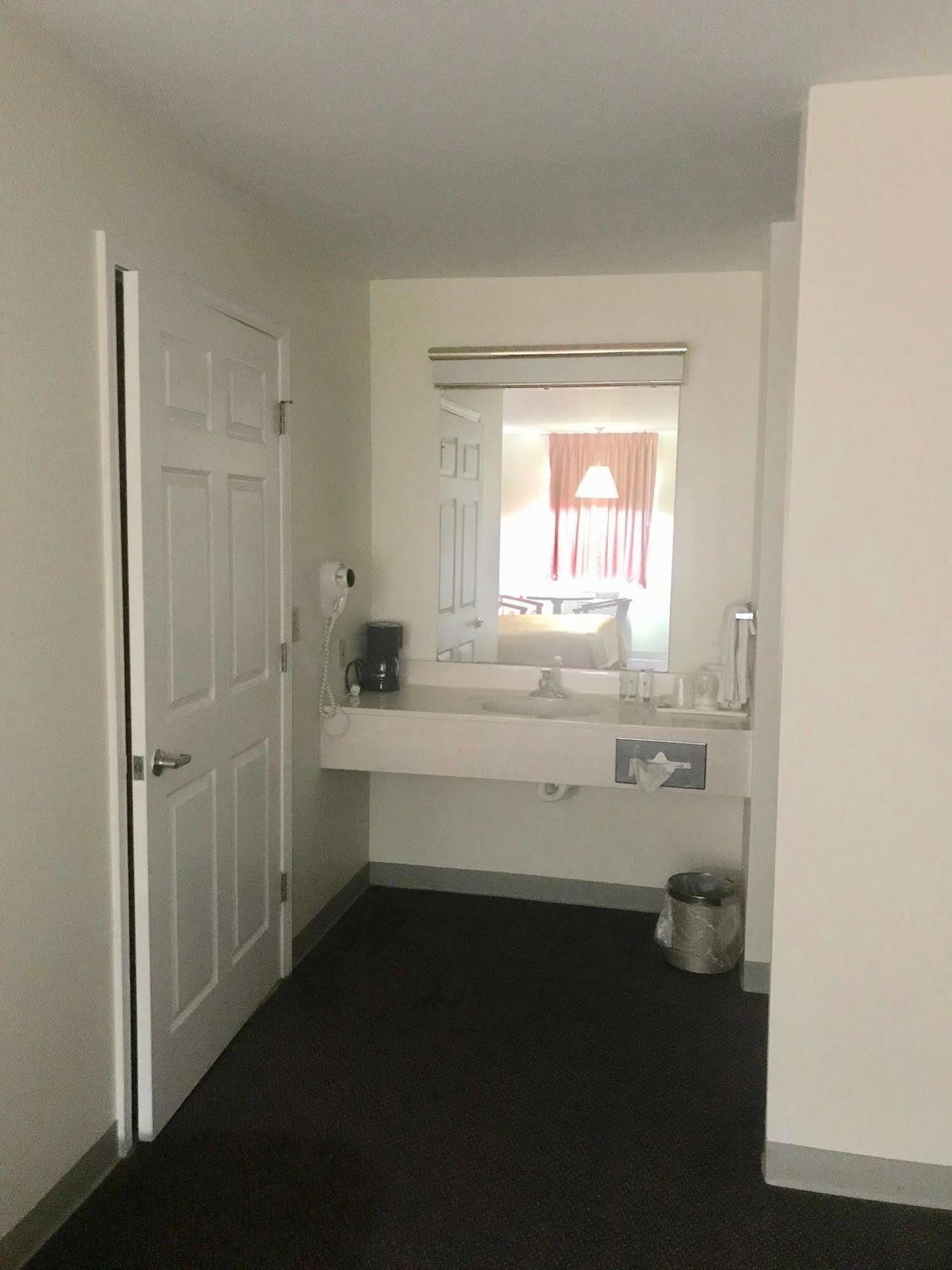 Madison Inn Lodge Fredericktown Zewnętrze zdjęcie